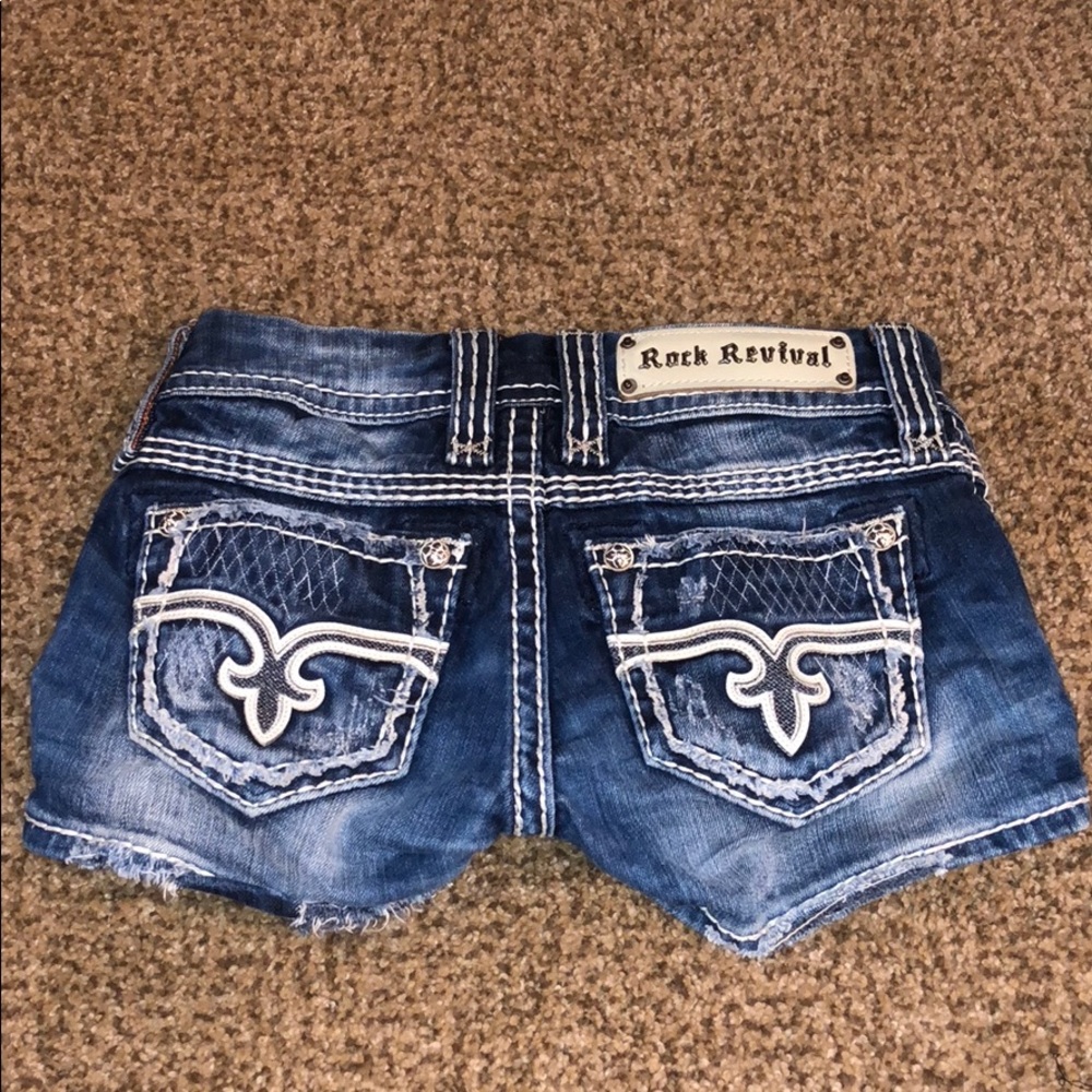 Rock revival Ali shorts size 23 (double zero)